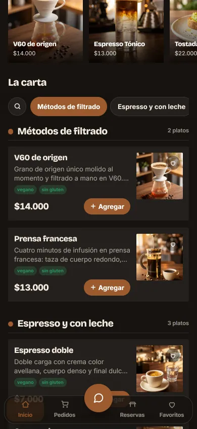 Lista de bebidas de un café en una carta digital, cada una con su foto, precio y botón para agregar